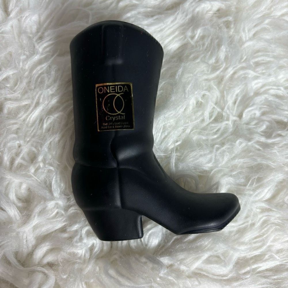 Oneida 24% Lead Crystal Black Boot Figurine Hand Cut and Blown